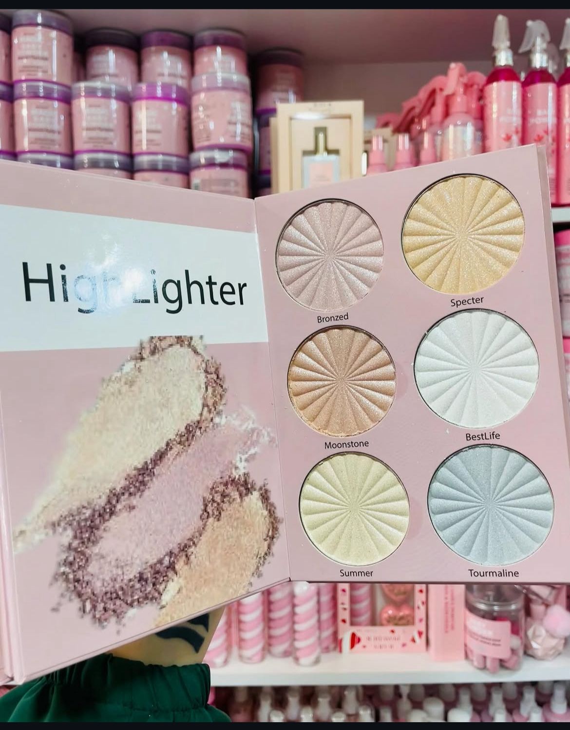 Make up book from yara