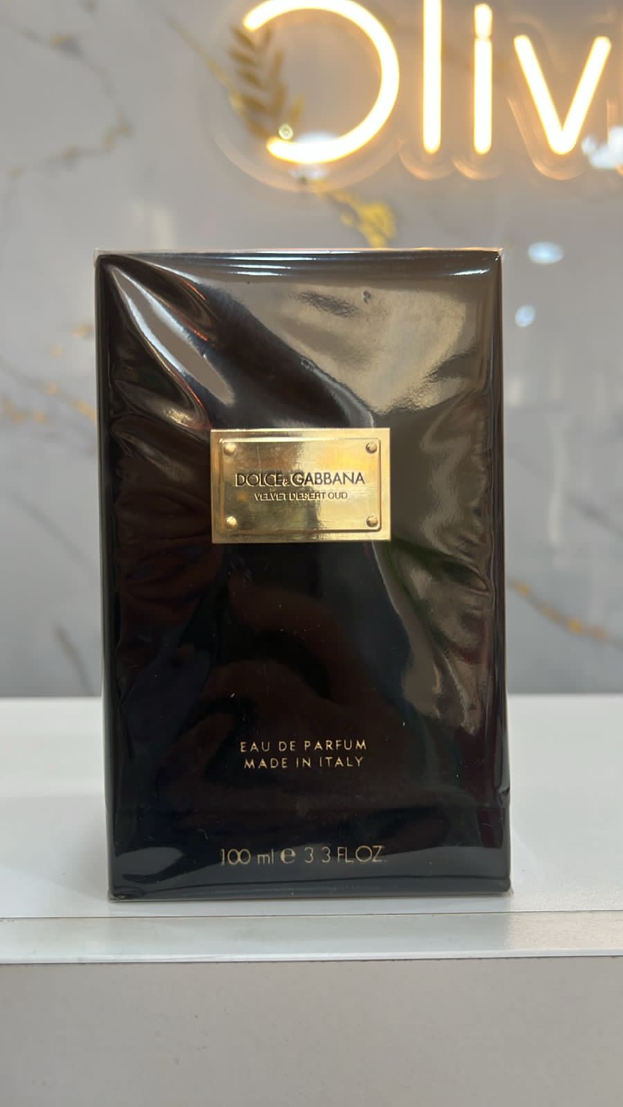Velvet desert oud